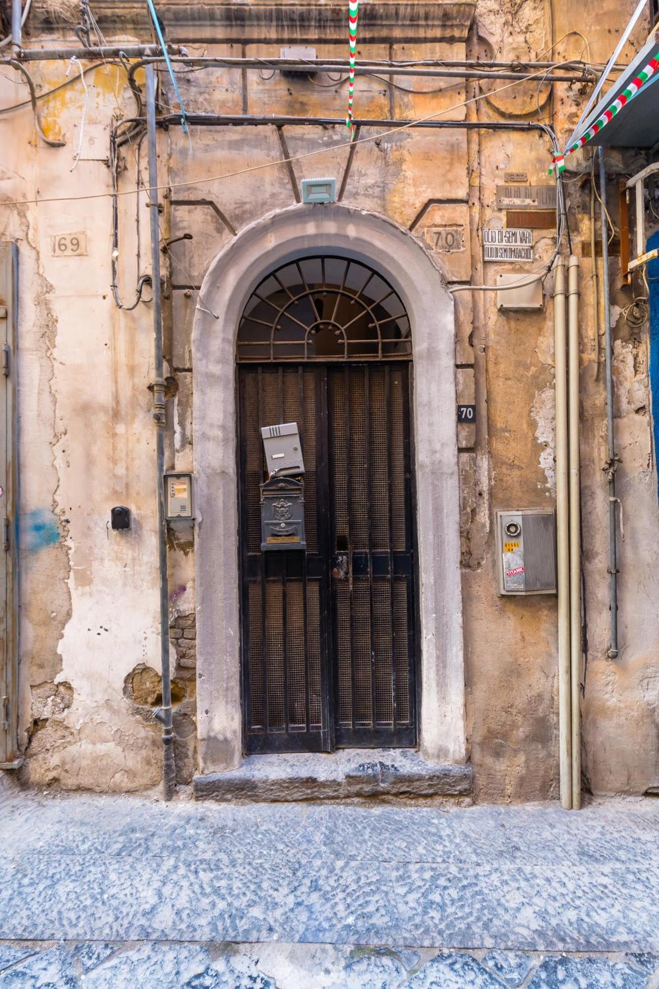 Toledo House Apartments Naples Exterior photo