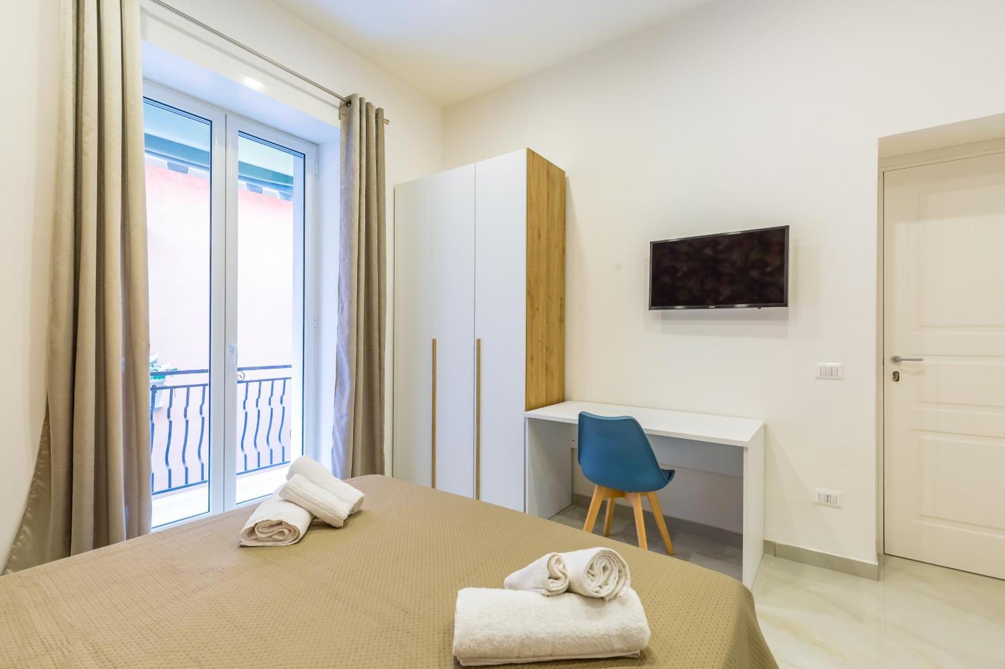 Toledo House Apartments Naples Exterior photo
